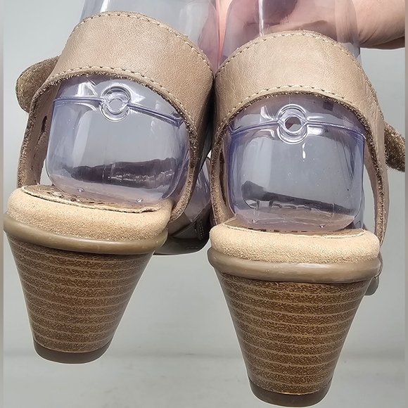 Earth Leather Two-Piece Heeled Sandals - Carson Westport New Khaki Size 7W - Picture 9 of 16